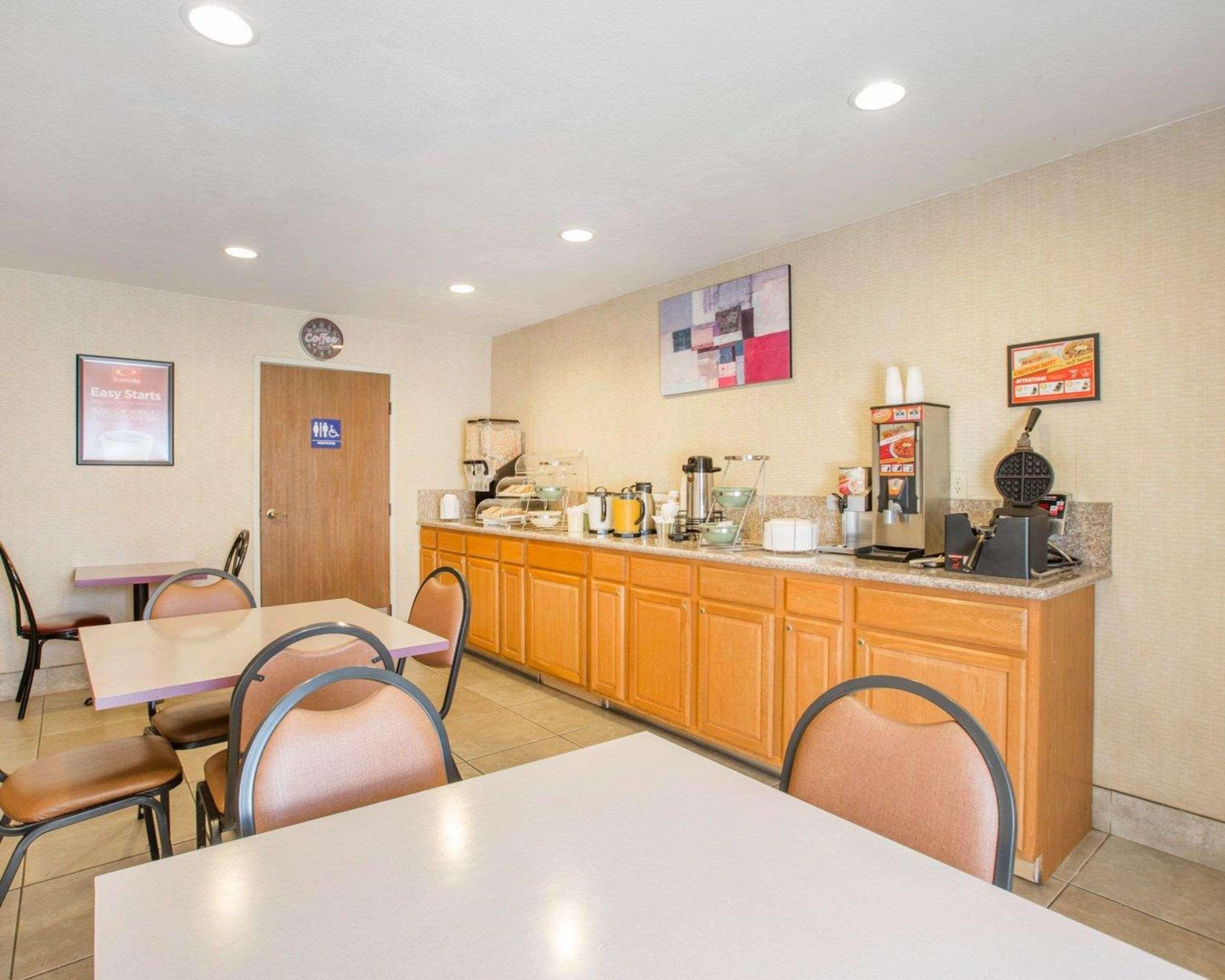 Econo Lodge Inn & Suites Lodi - Wine Country Area Exterior foto